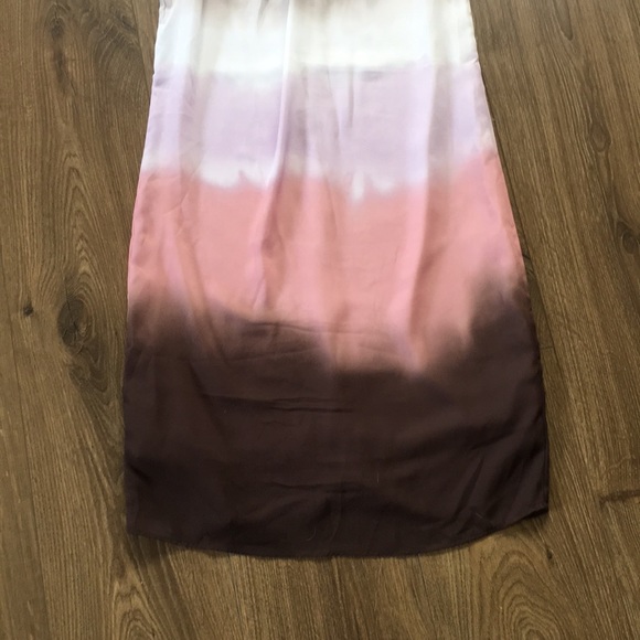 Beautiful ombre sleeveless shift dress - Picture 5 of 6